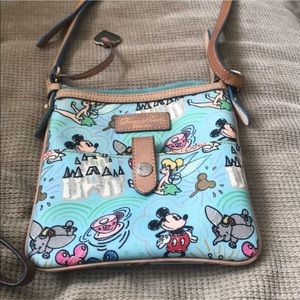 Dooney & Bourke Disney sketch crossbody